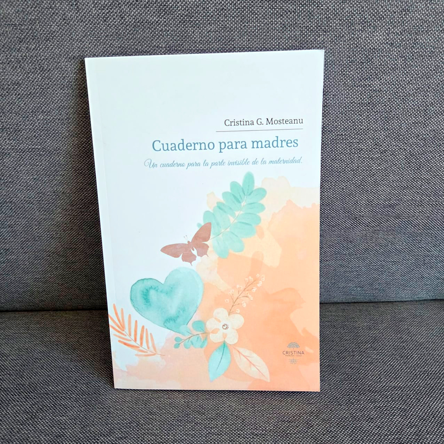 Pack La mujer que sigue despierta + Cuaderno para madres - Imagen 3